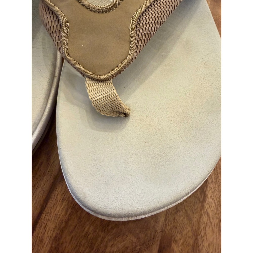 Clarks Cloudsteppers Arla Glitz Flip Flop Sandals Womens 11 Taupe Tan - Picture 9 of 9